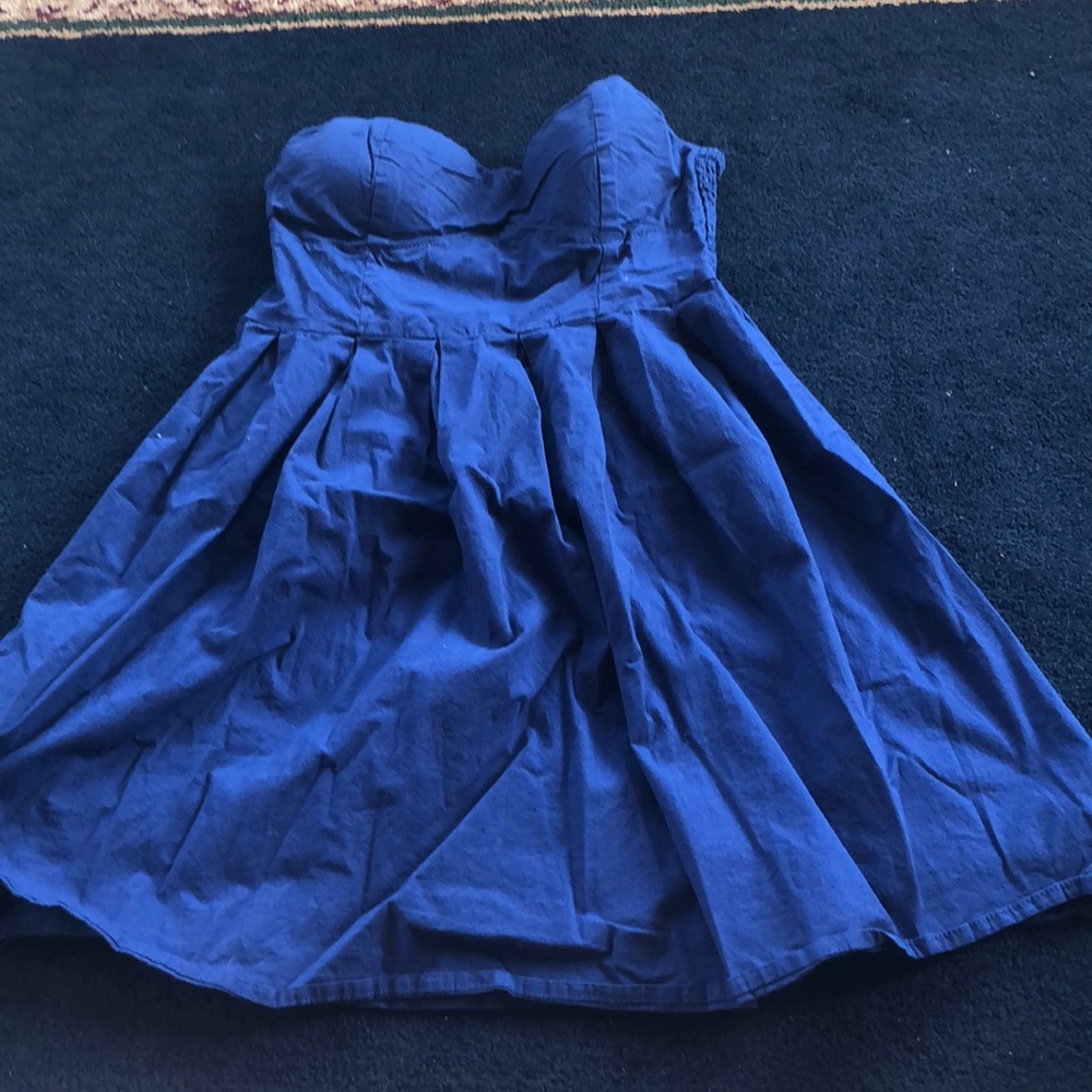 Strapless dress